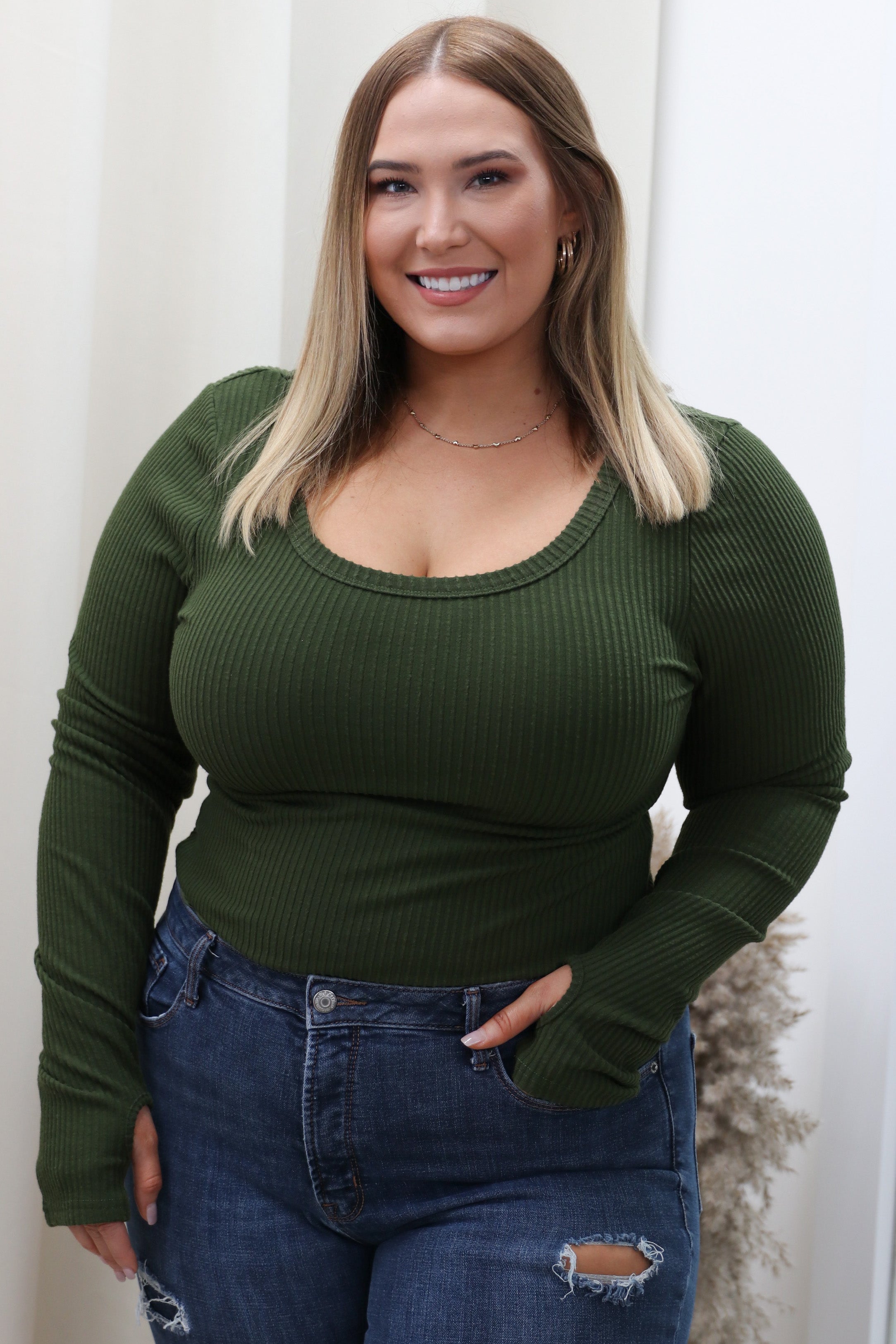Curvy Girl – Happily Ever Aften