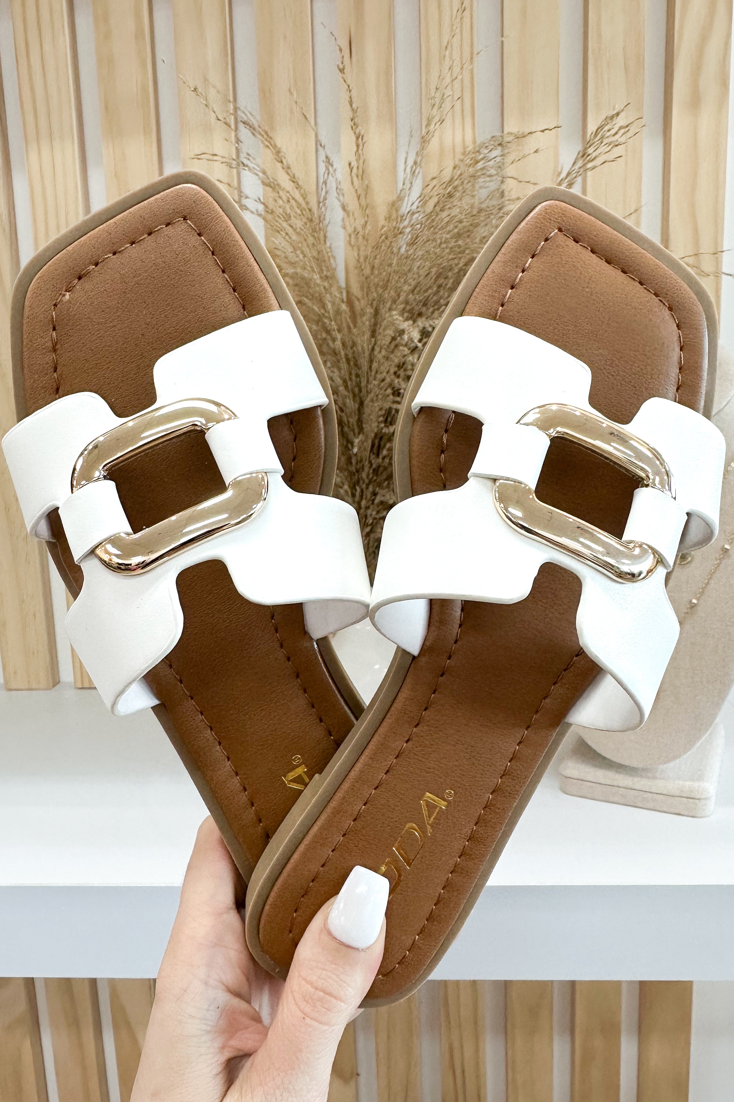 stacy adams white sandals