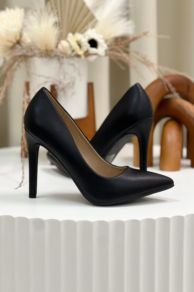 Tiffany Pumps (Black) - Happily Ever Aften