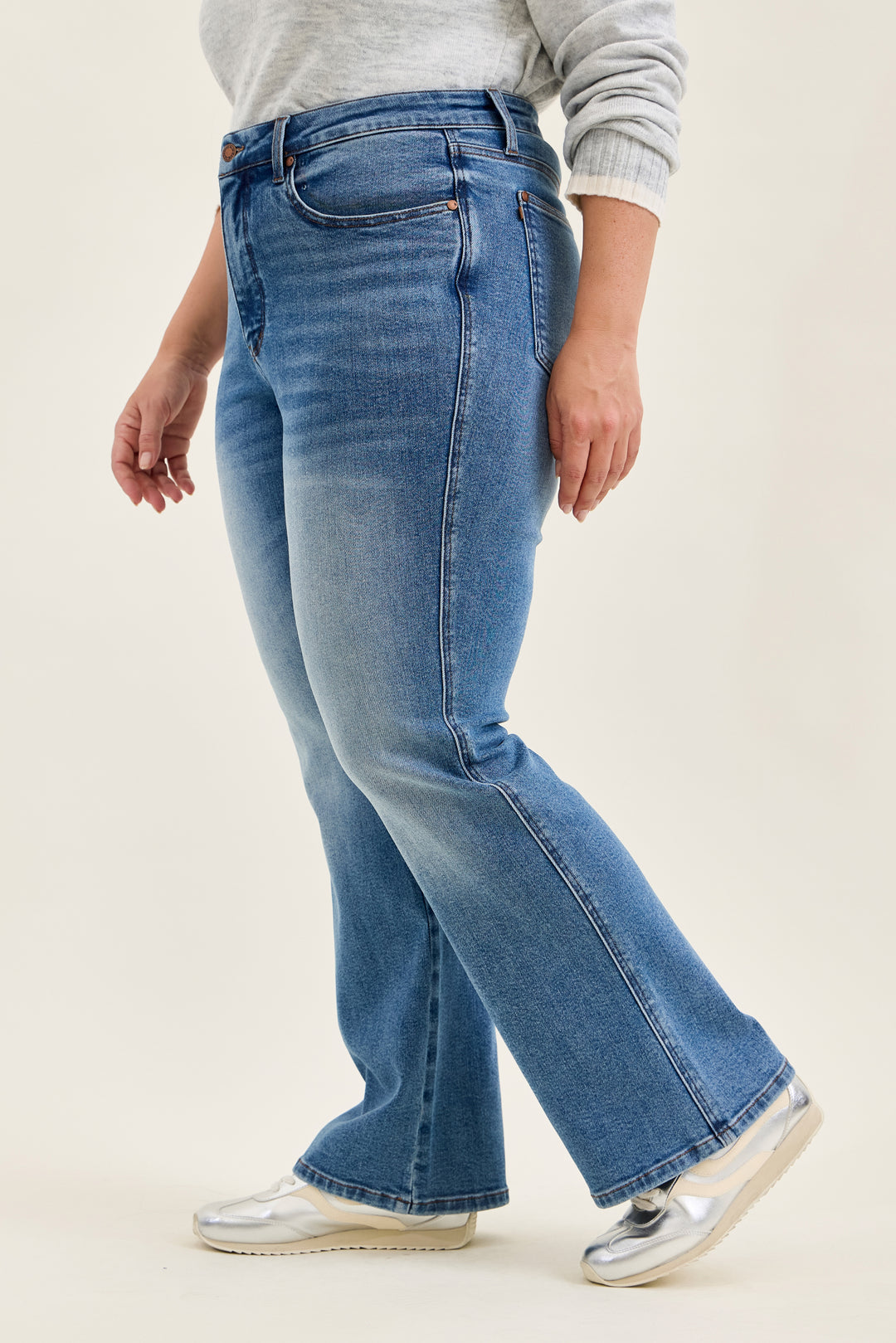 Harper Bootcut Jeans (Tummy Control)