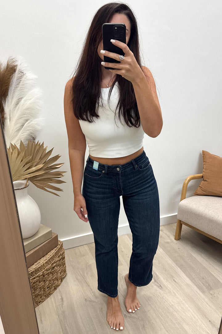 Eliza Petite Straight Leg Jeans (Tummy Control)