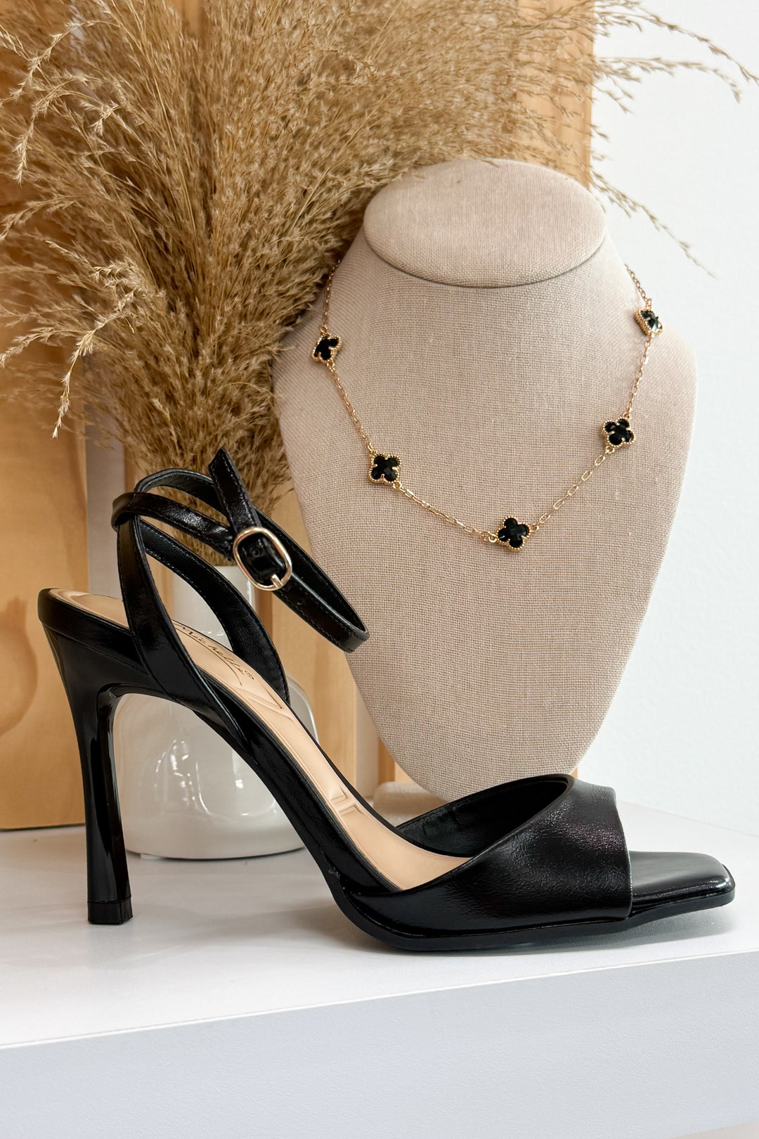 Scarlett Heels (Black)