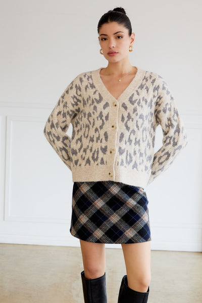 "A Look That Lasts" Cardigan (Beige Leopard)