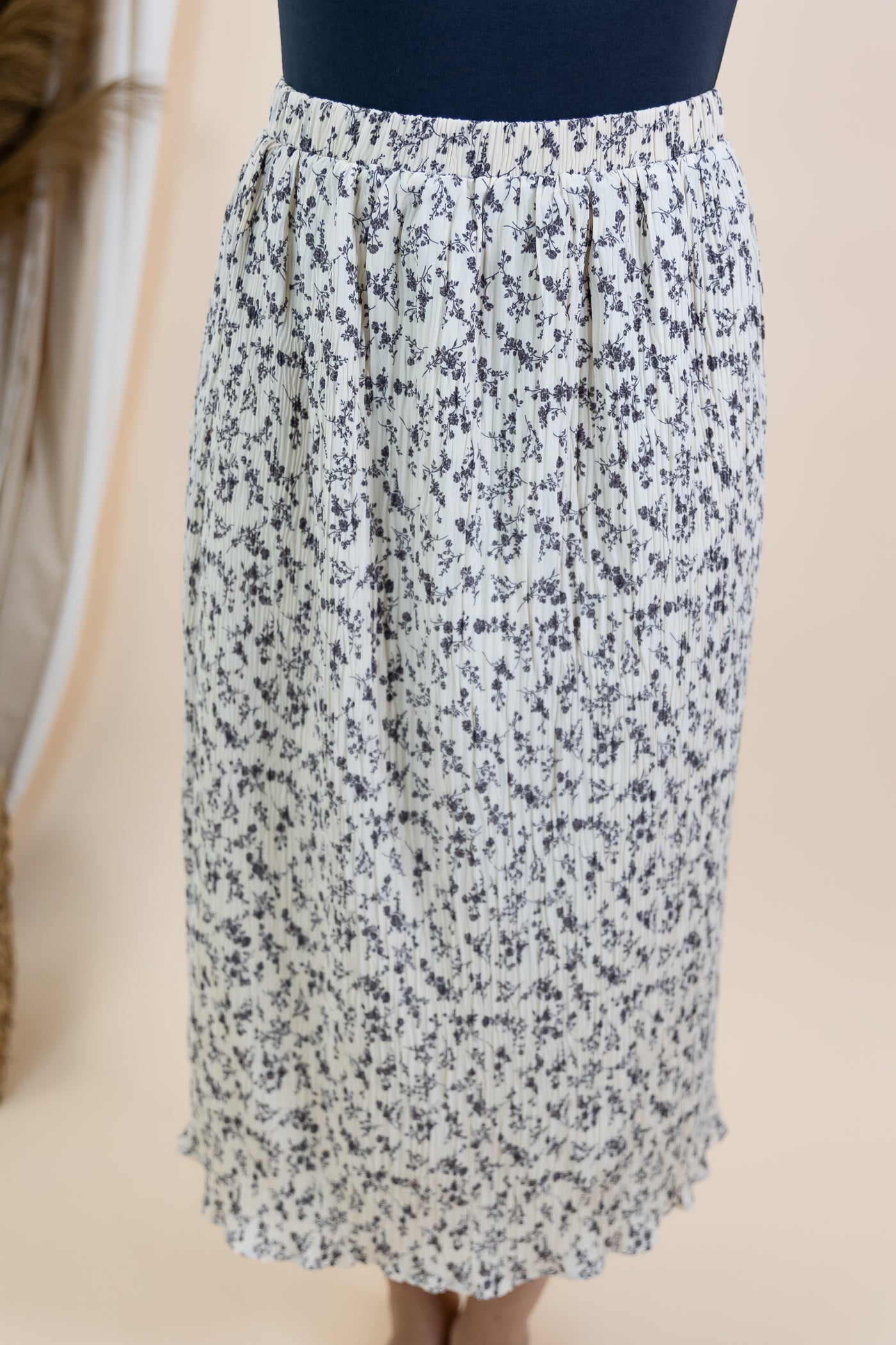 "As You Wish" Skirt (Cream/Charcoal)