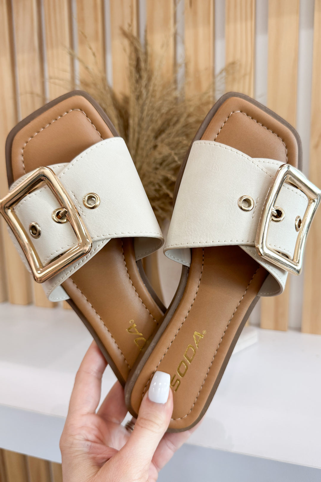 Kailey Sandals (Beige)