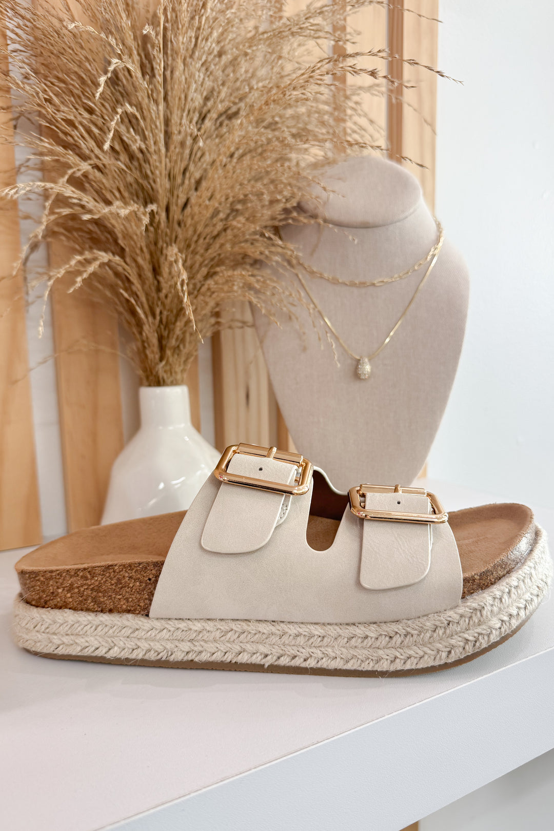 Maya Sandals (Bone)