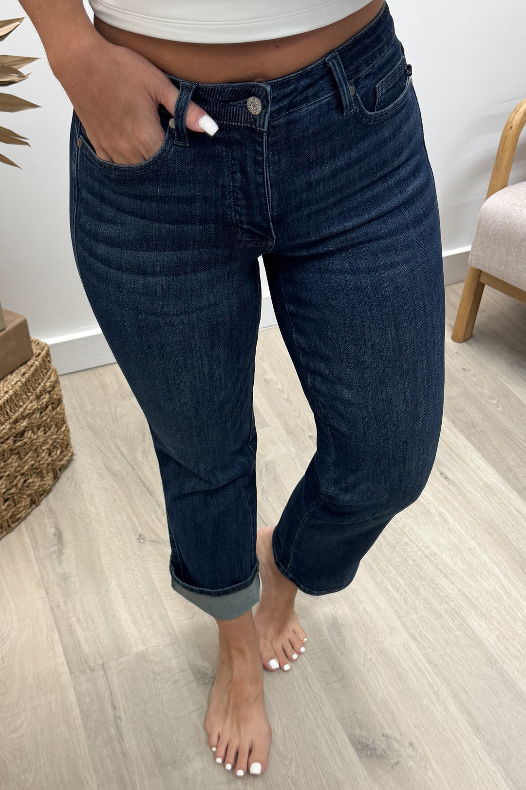 Eliza Petite Straight Leg Jeans (Tummy Control)