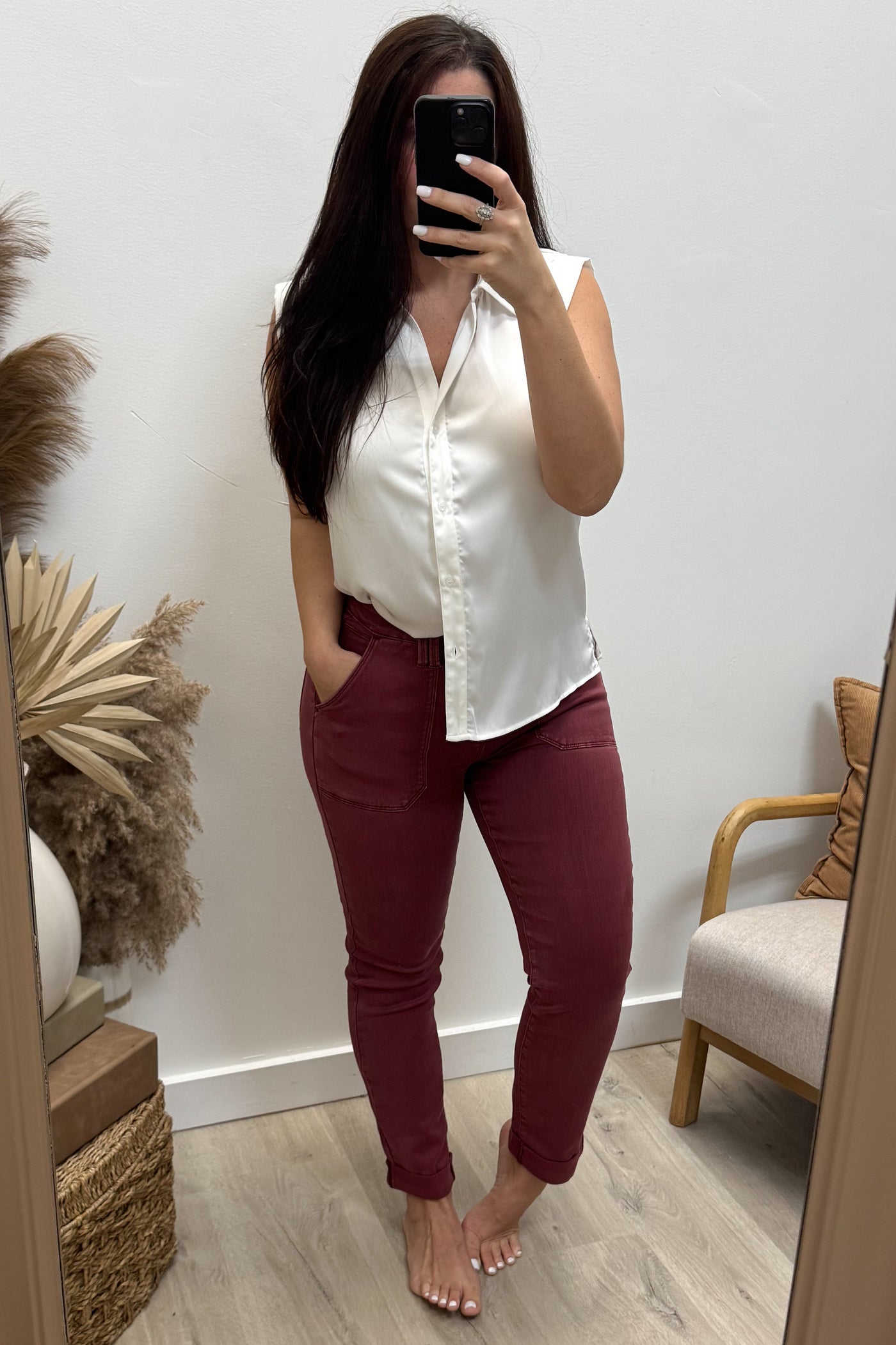 Carmine Weekender Jeans (Burgundy)