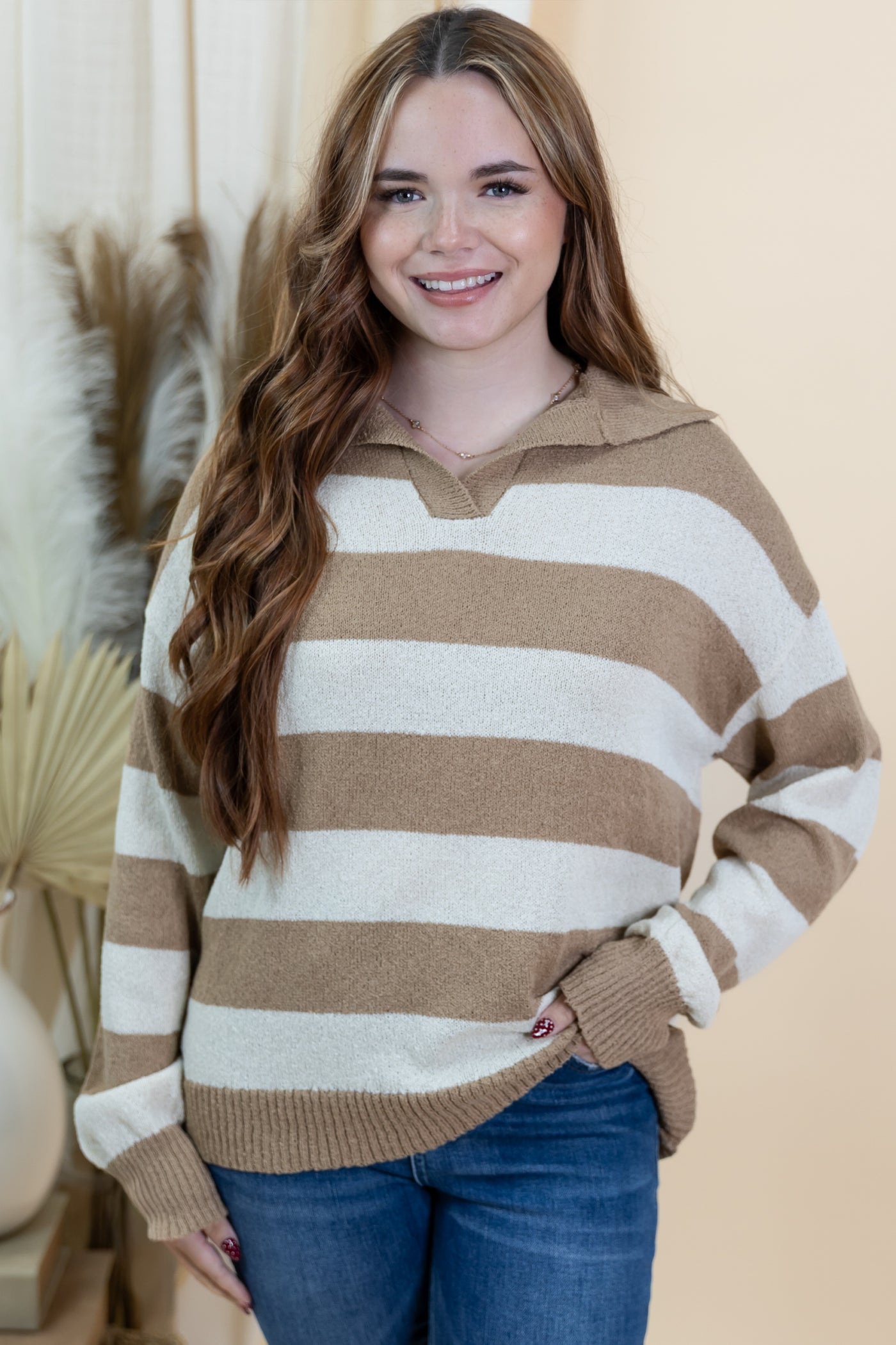 "Looking Up" Sweater (Mocha/Cream)