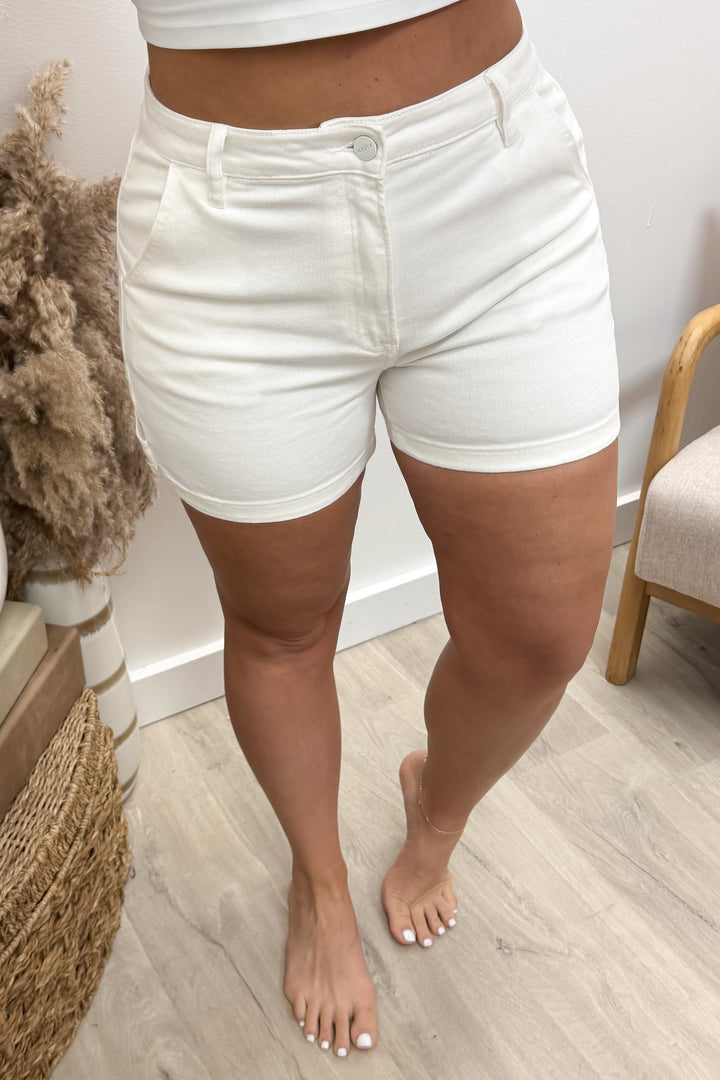 Albus Denim Shorts (White)