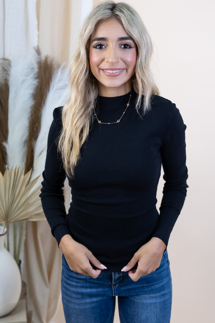 "Cozy Days" Top (Black)