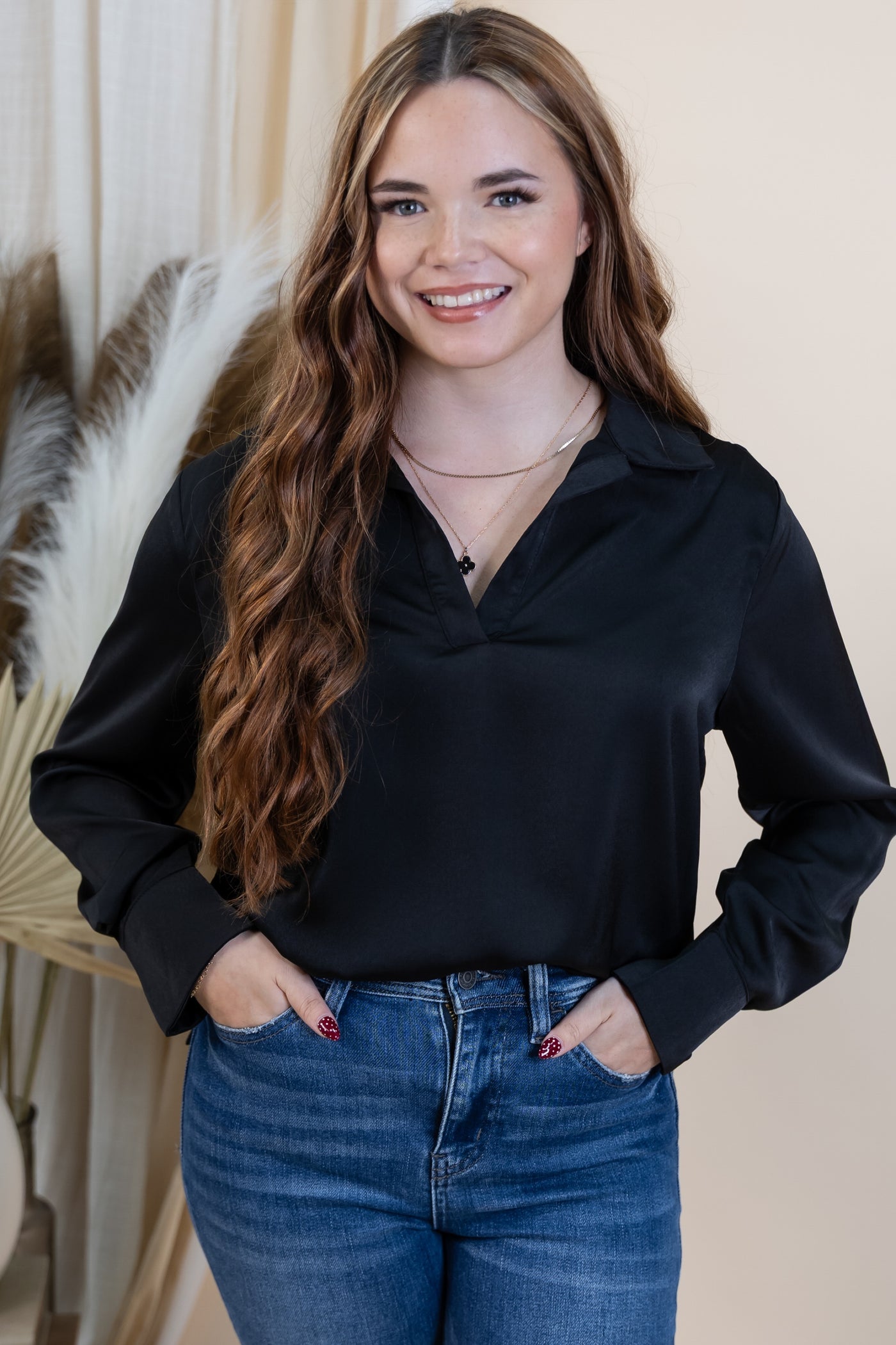 "Modern Visions" Blouse (Black)