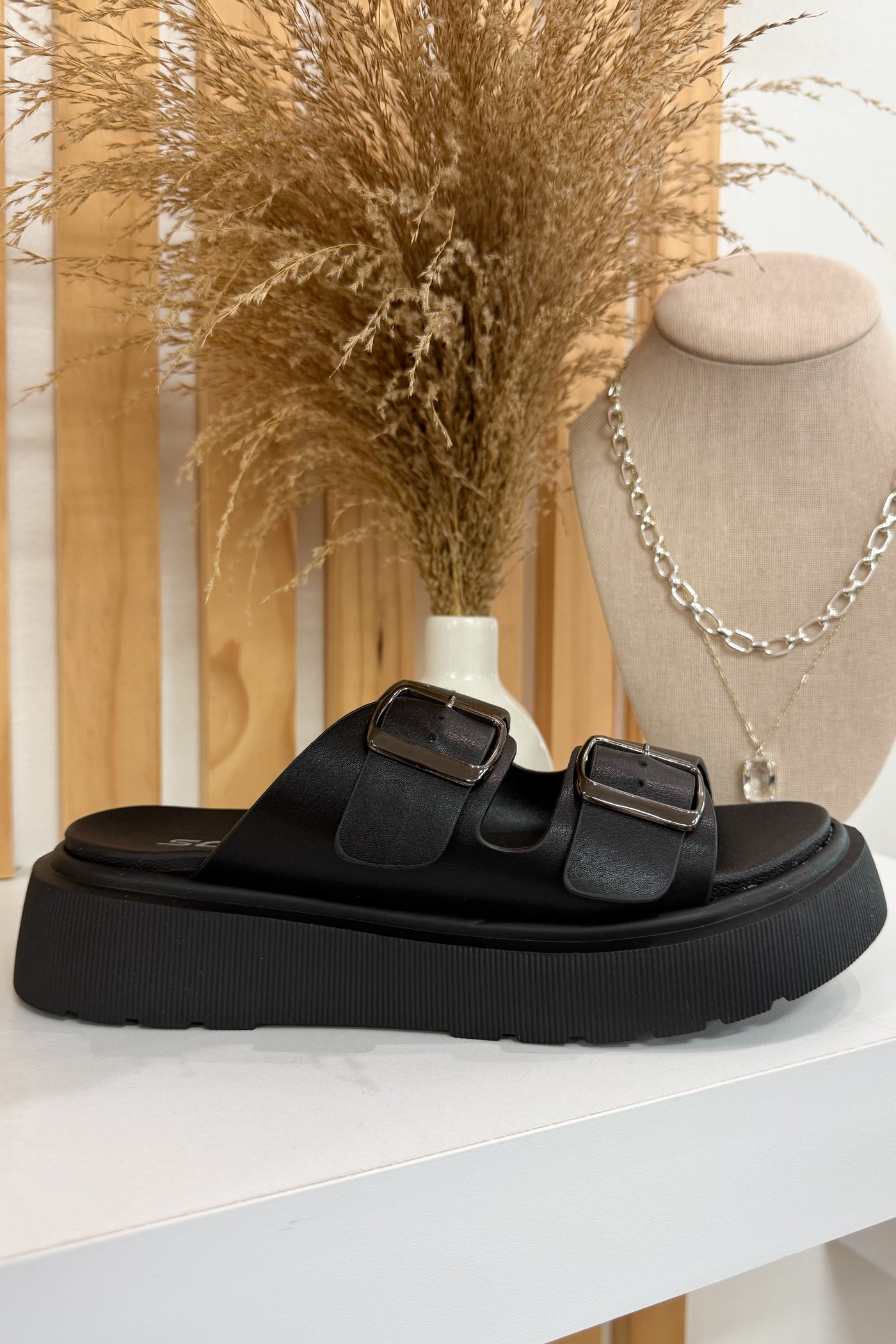 Stacey Platform Sandals (Black)