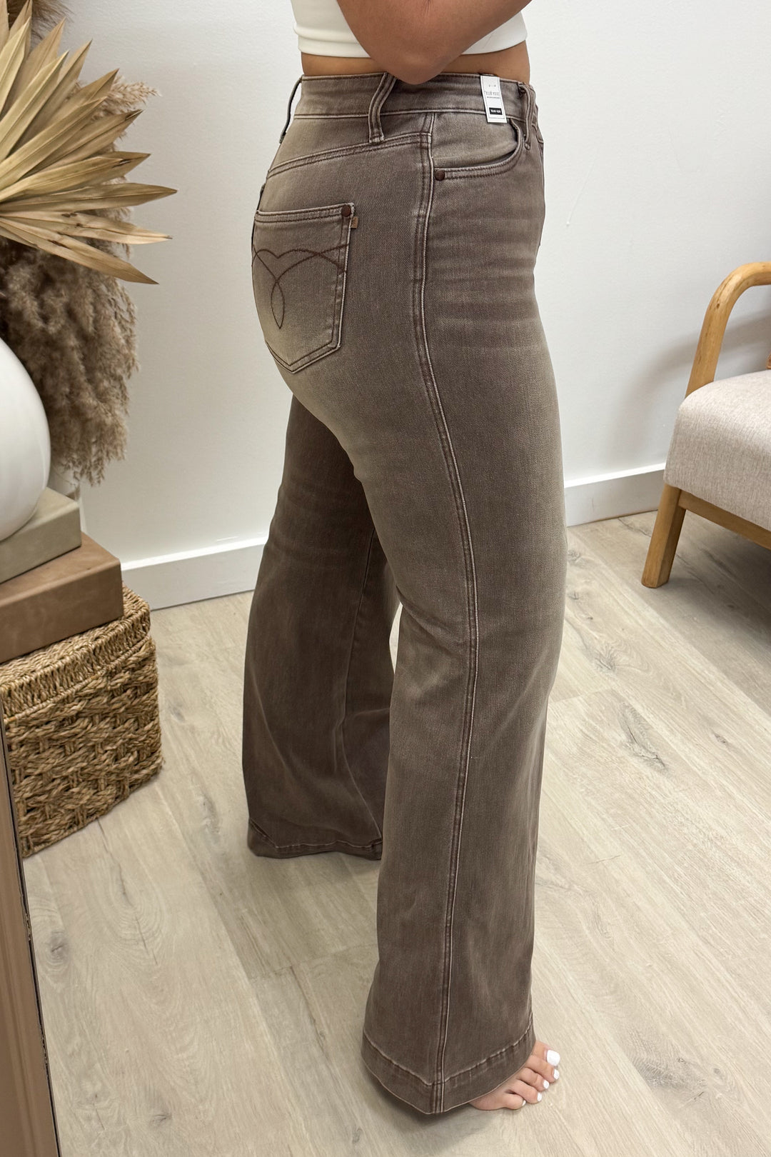 Terra Wide Leg Jeans (Clay)