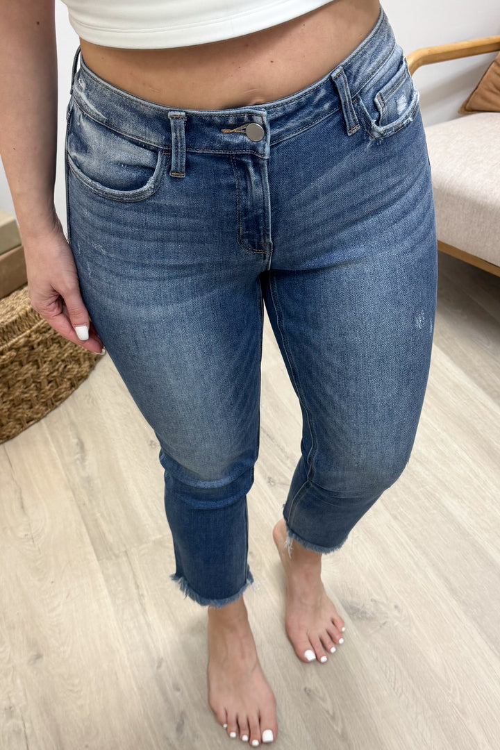 Aria Cropped Slim Straight Jeans
