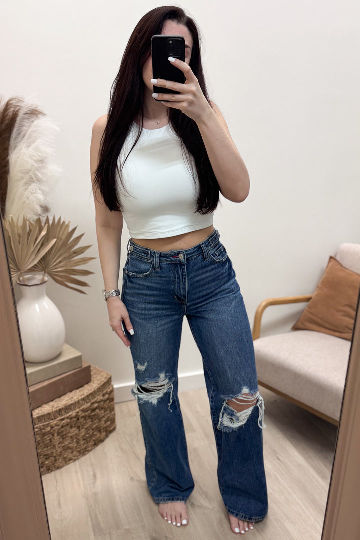 Donna Column Straight Leg Jeans (Rigid Magic)