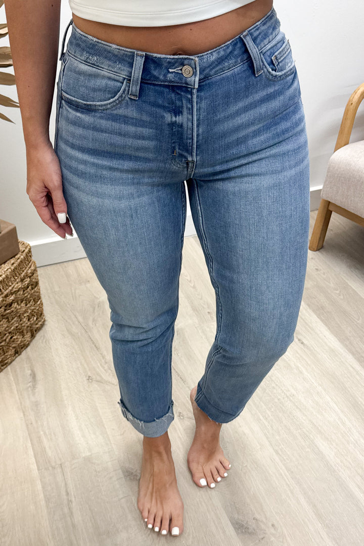 Daniella Cropped Slim Straight Jeans