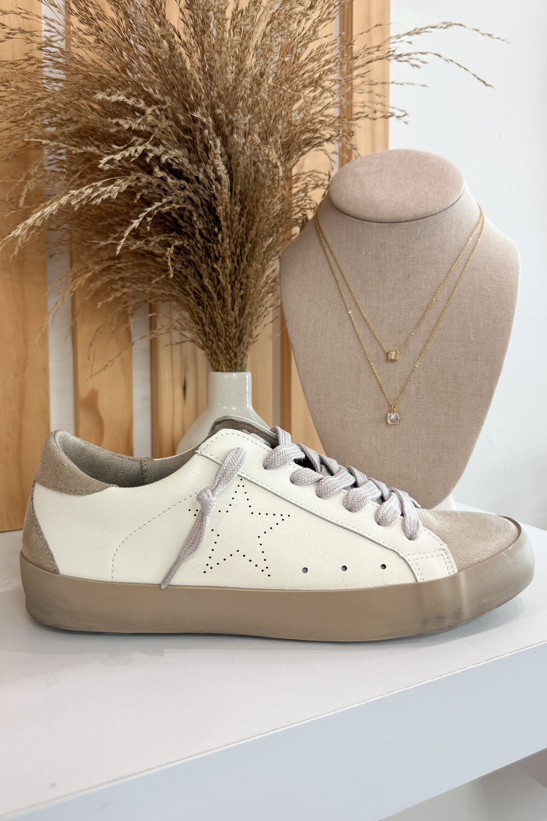 Shu Shop Paula Sneakers (White)