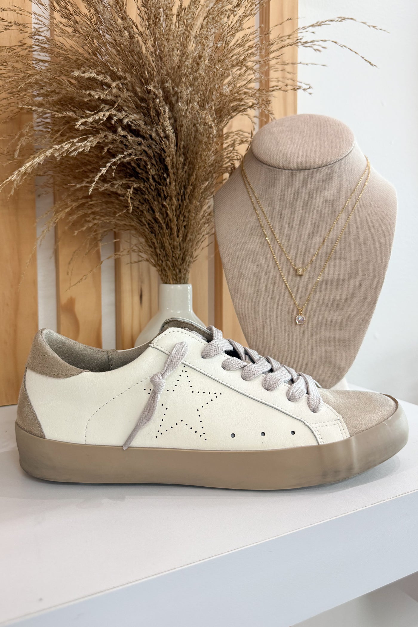 Shu Shop Paula Sneakers (White)