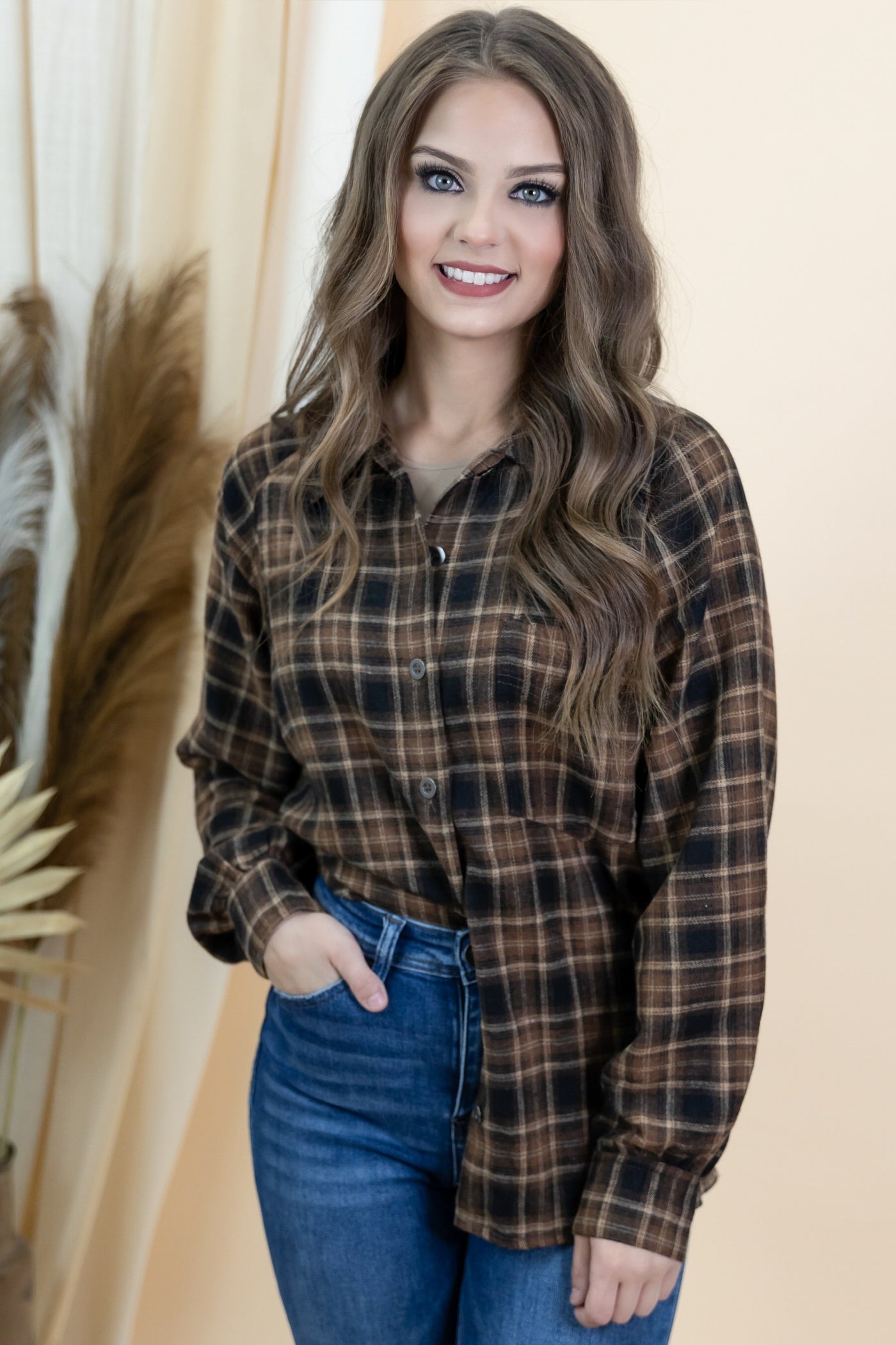 "Universal Charm" Flannel (Taupe)