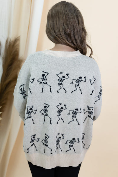 "A Rattling Good Time" Sweater (Cream/Black)