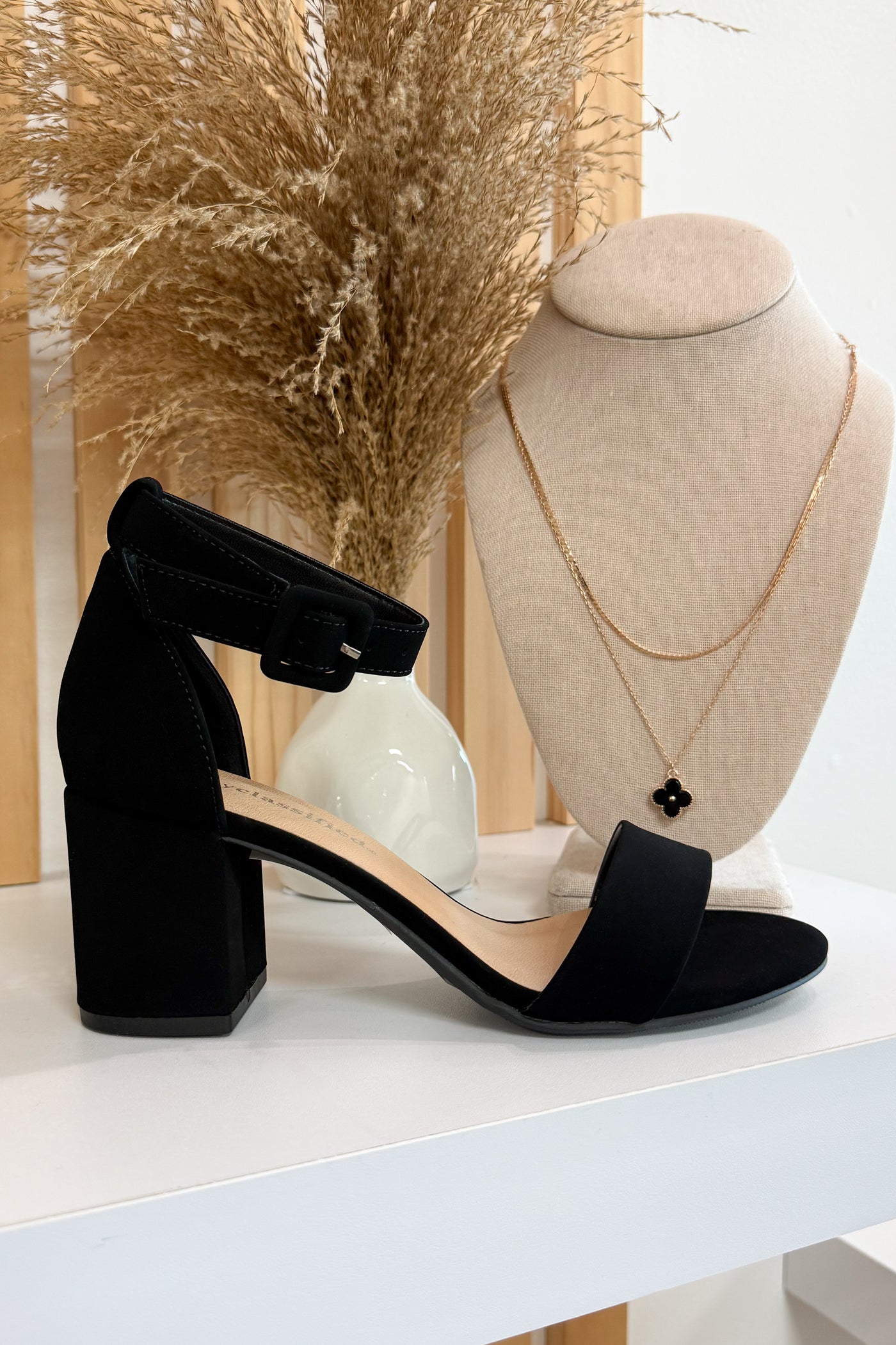 Kelsey Block Heels (Black)