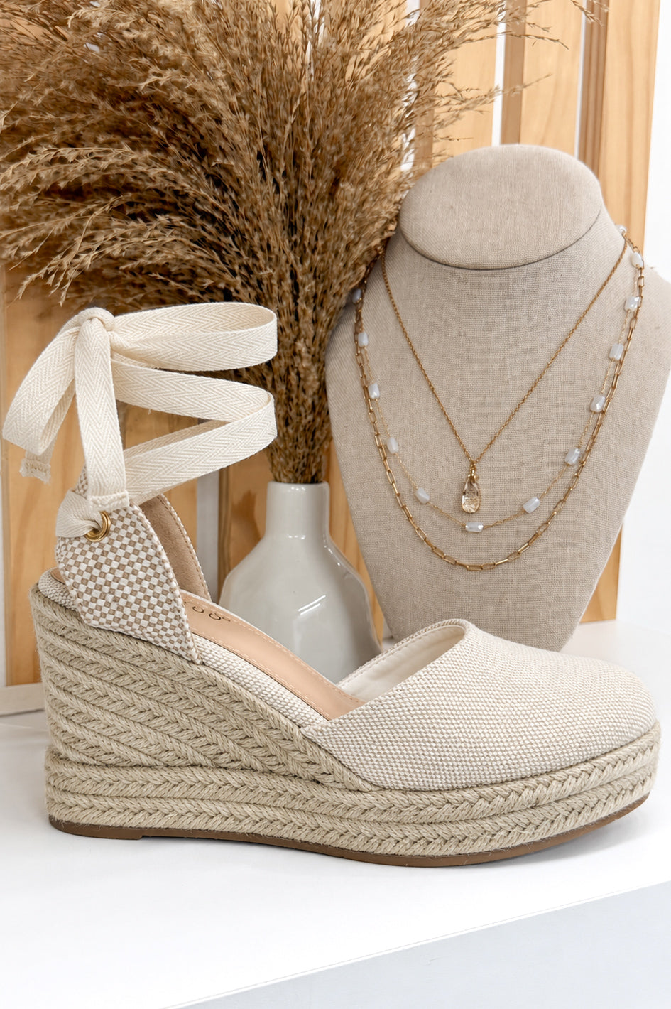 Lauryn Wedges (Beige Linen)