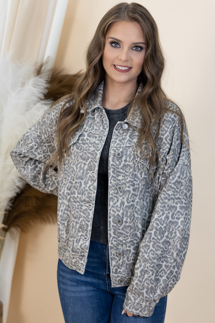 "Confident Energy" Jacket (Leopard)