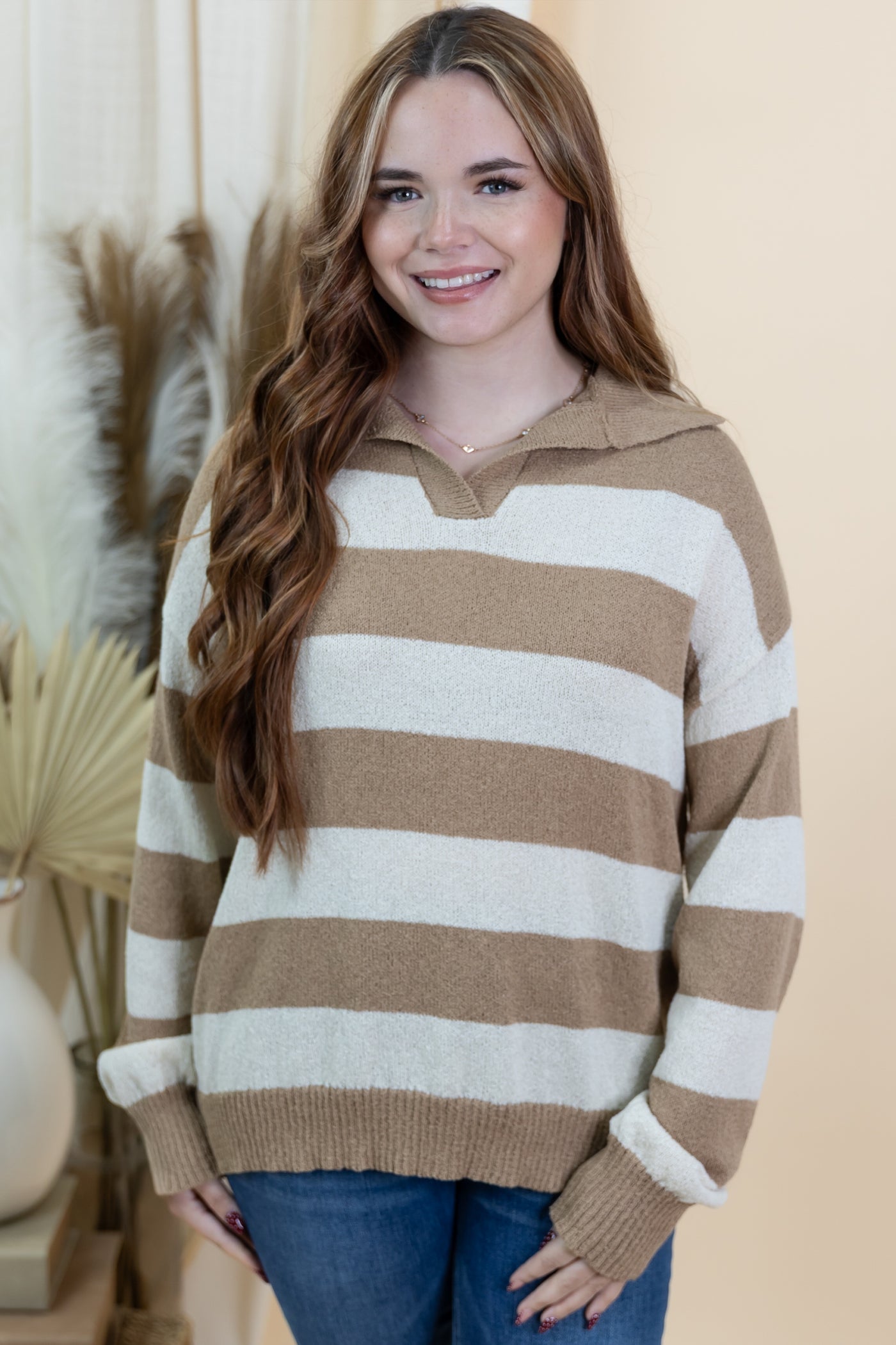 "Looking Up" Sweater (Mocha/Cream)