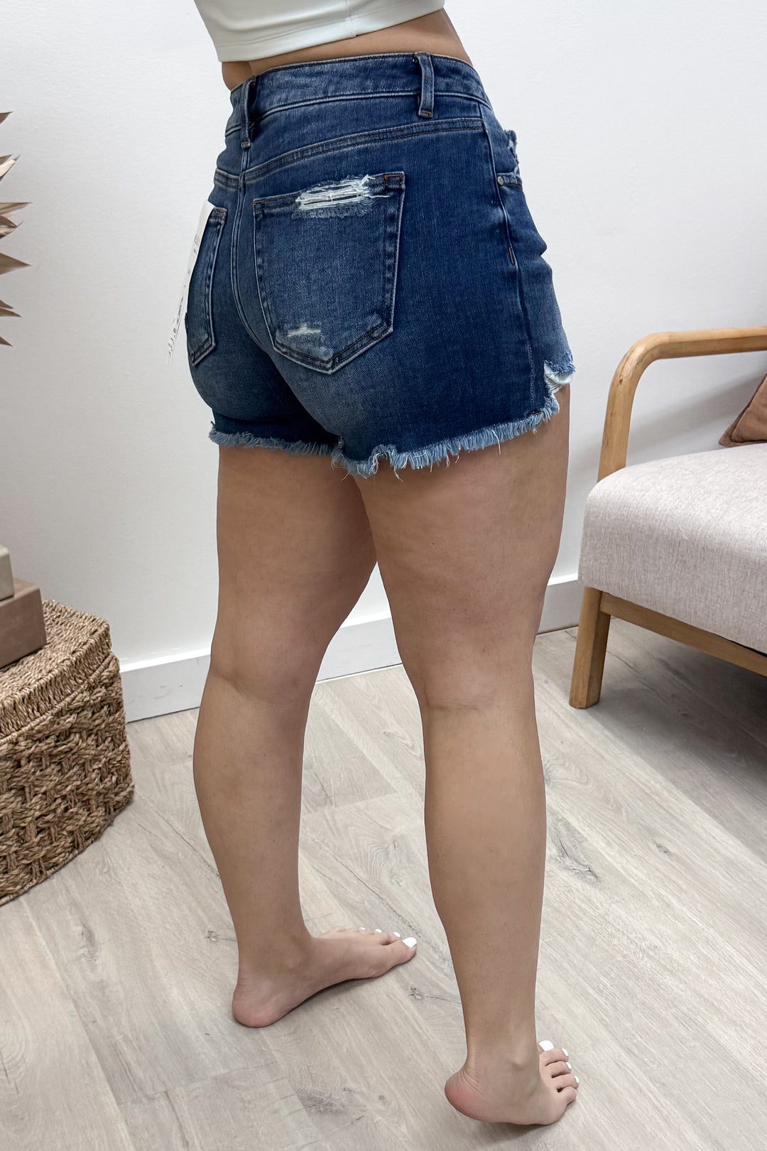 Fawn Denim Shorts (Dark Wash)