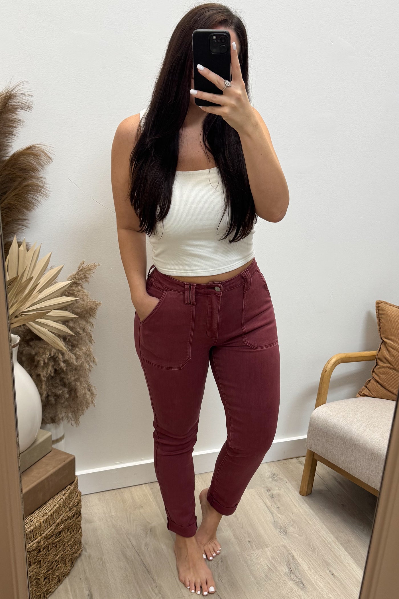 Carmine Weekender Jeans (Burgundy)