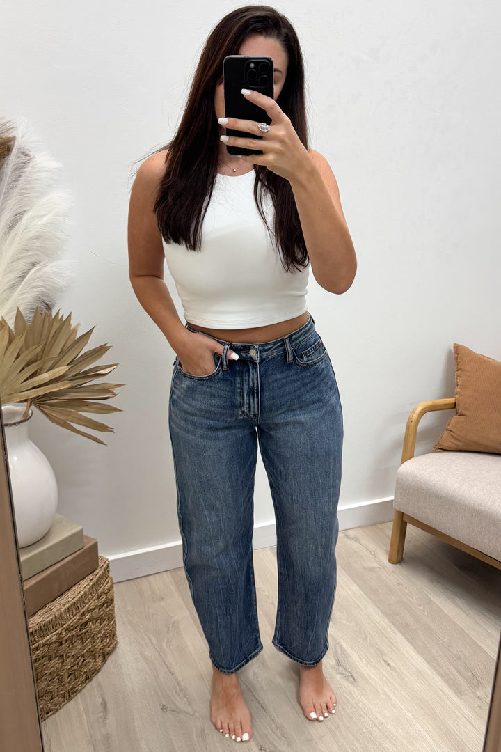 Marlow Petite Barrel Jeans (Rigid Magic)