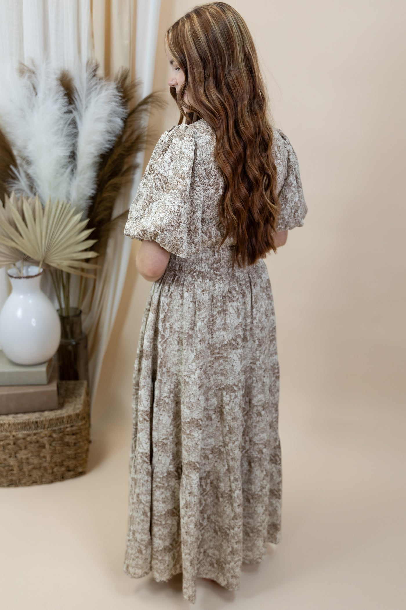 "Subtle Shift" Dress (Mocha)