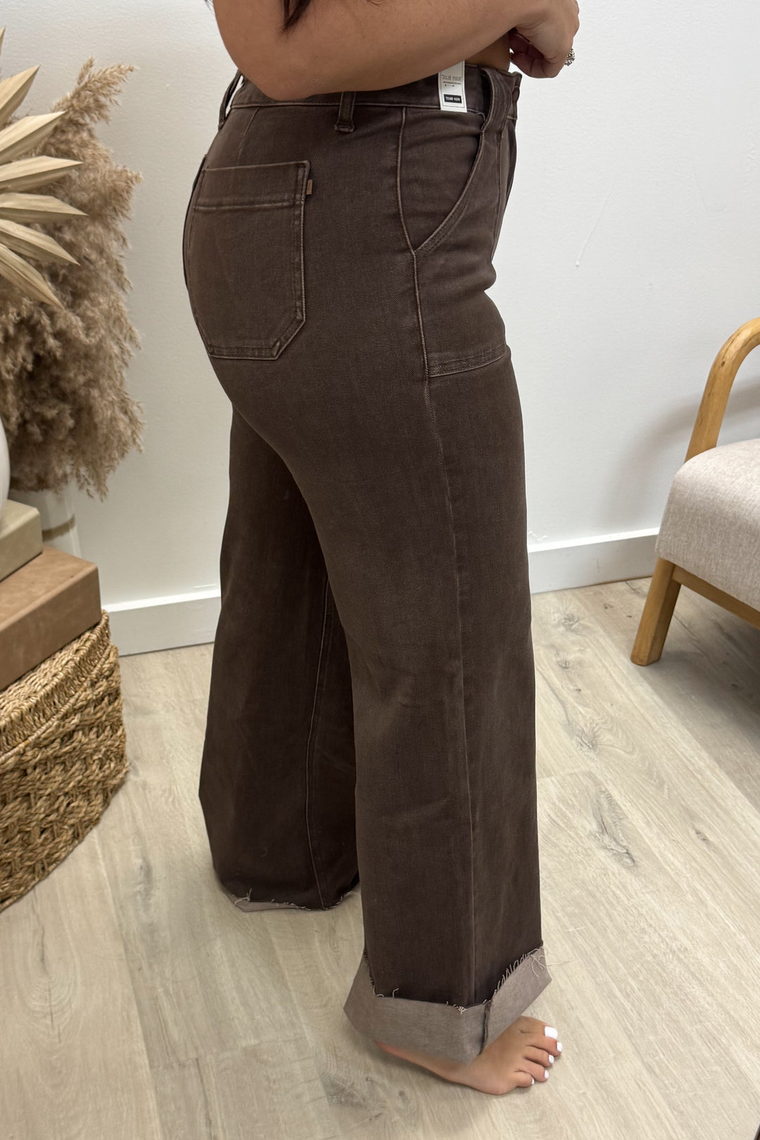 Sienna Wide Leg Jeans (Brown)