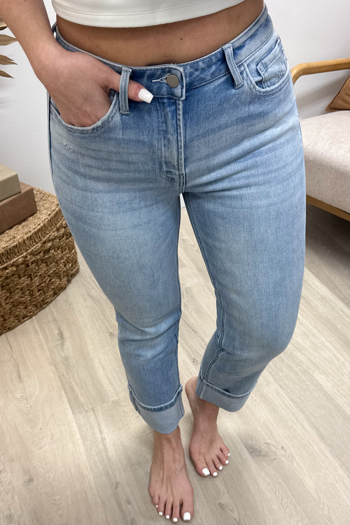 Daisy Slim Straight Jeans
