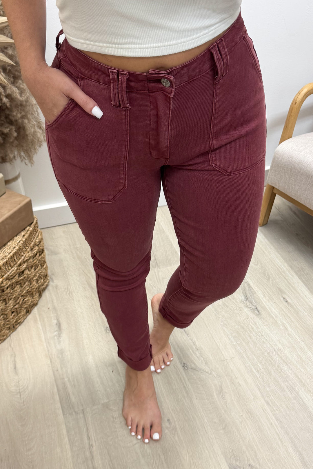 Carmine Weekender Jeans (Burgundy) – Happily Ever Aften