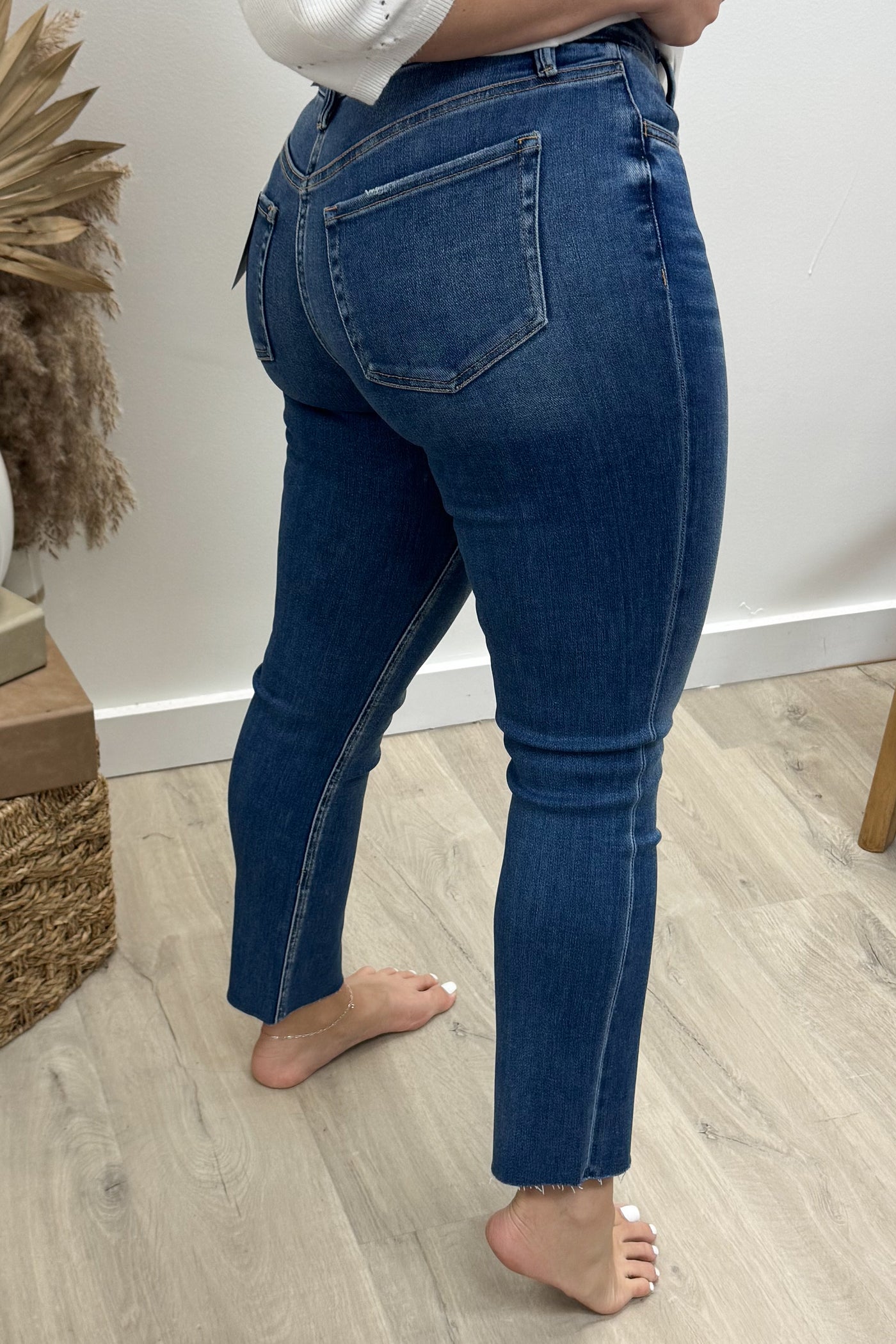 Bailey Cropped Slim Straight Jeans