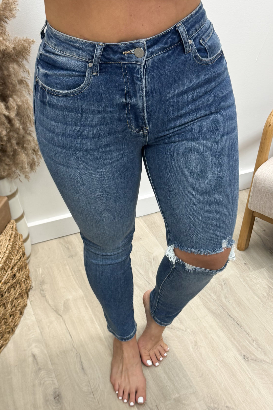 Lucy Slim Fit Skinny Jeans