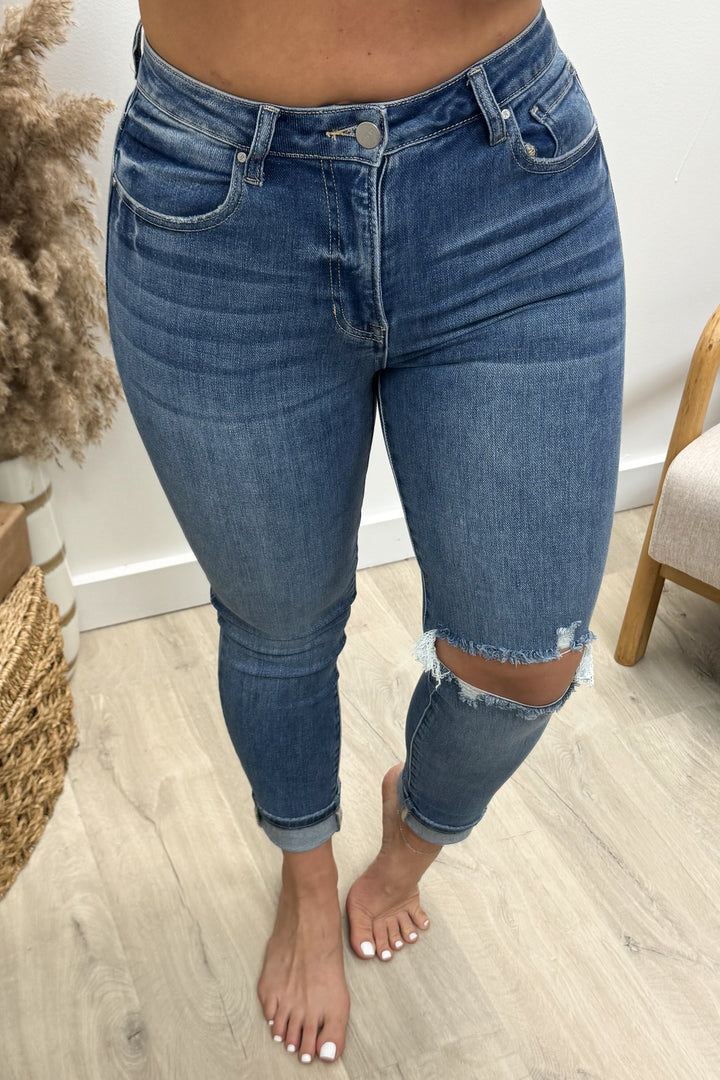 Lucy Slim Fit Skinny Jeans