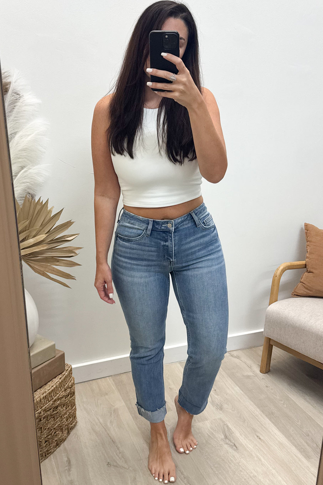 Daniella Cropped Slim Straight Jeans