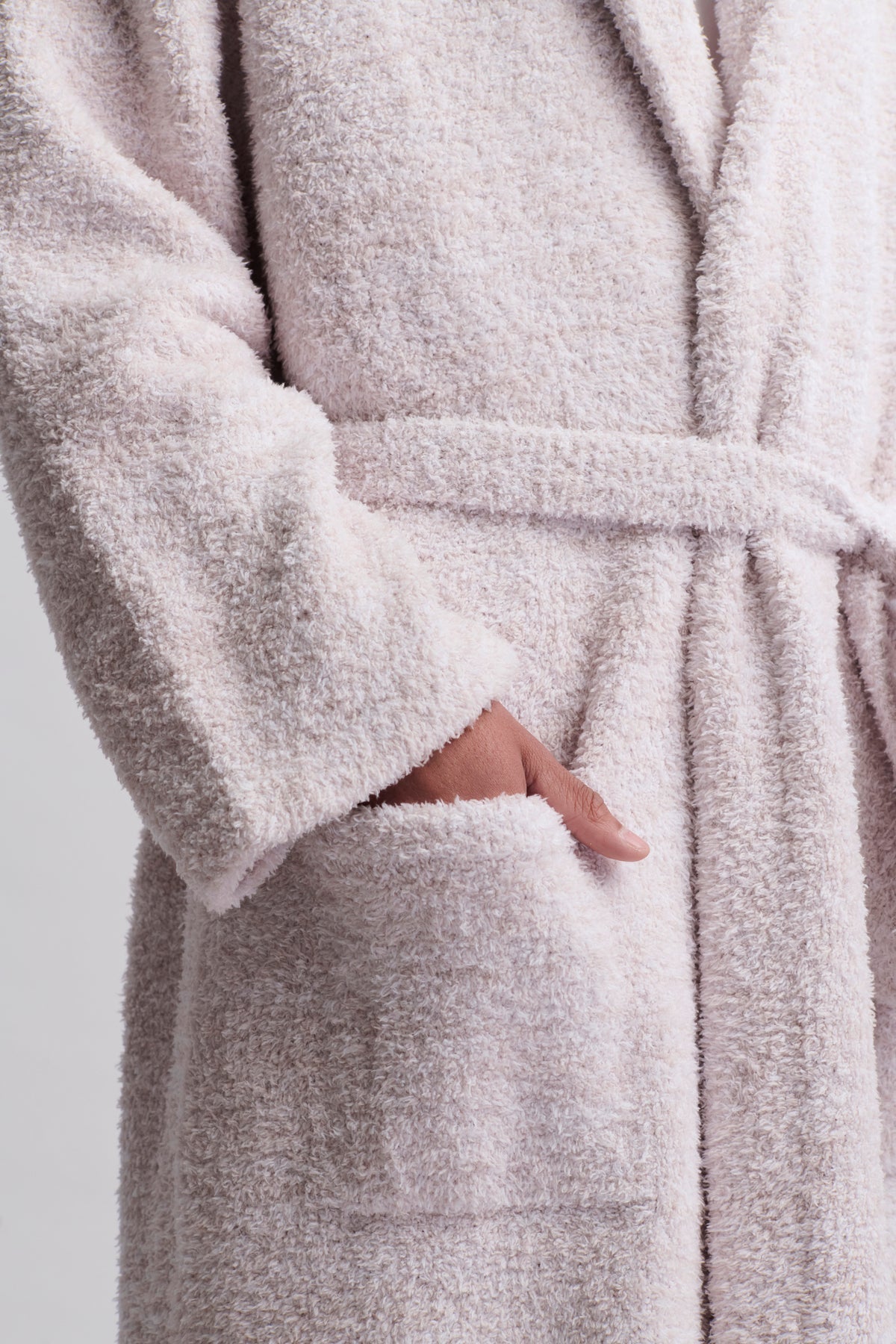 Barefoot Dreams Cozy Chic Robe (Heathered Stone/ White)