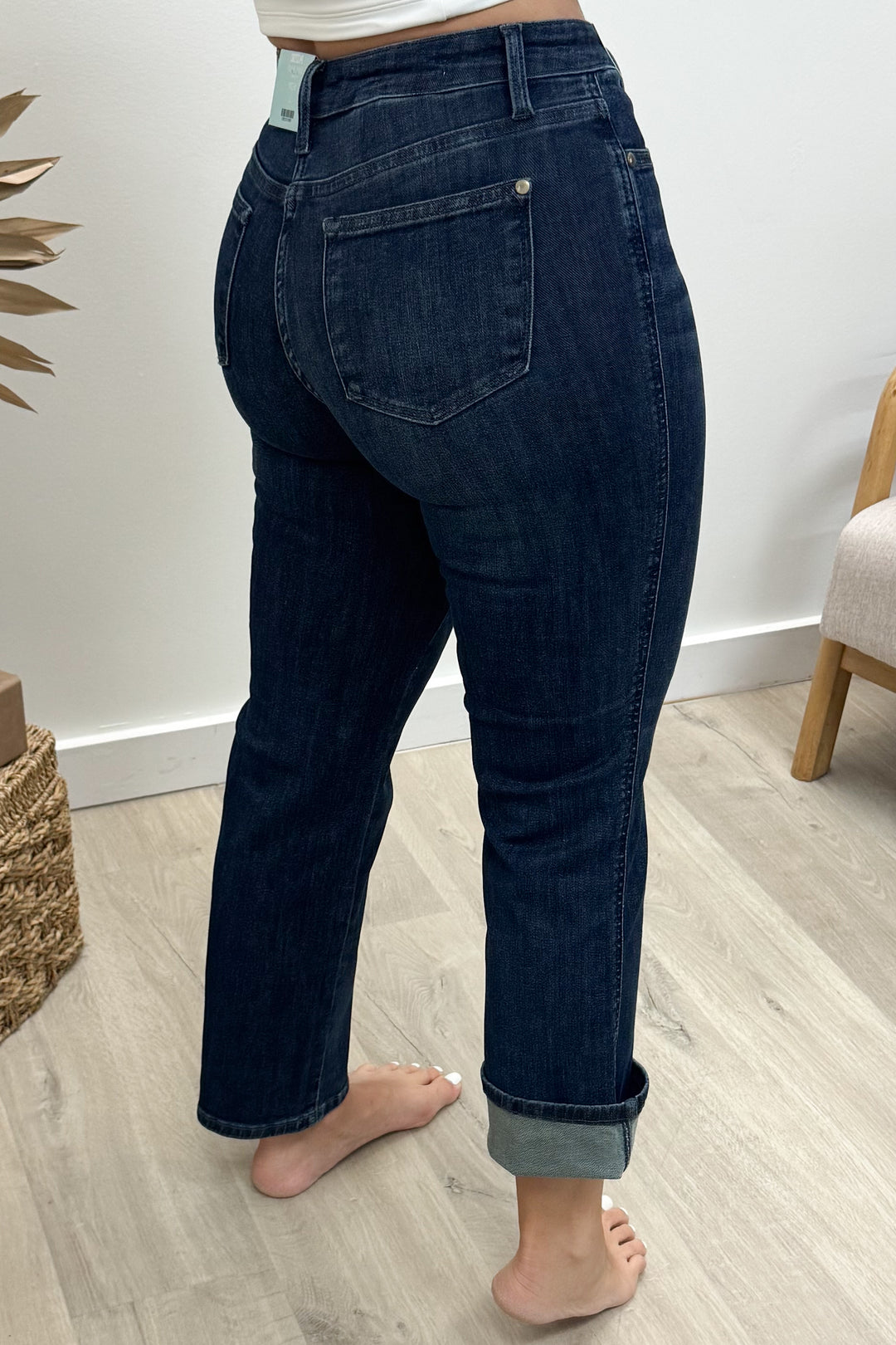 Eliza Petite Straight Leg Jeans (Tummy Control)