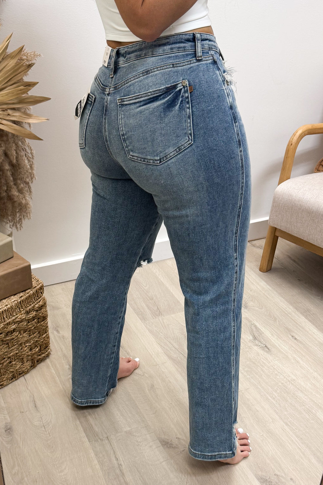 Gisel Straight Leg Jeans (Rigid Magic)