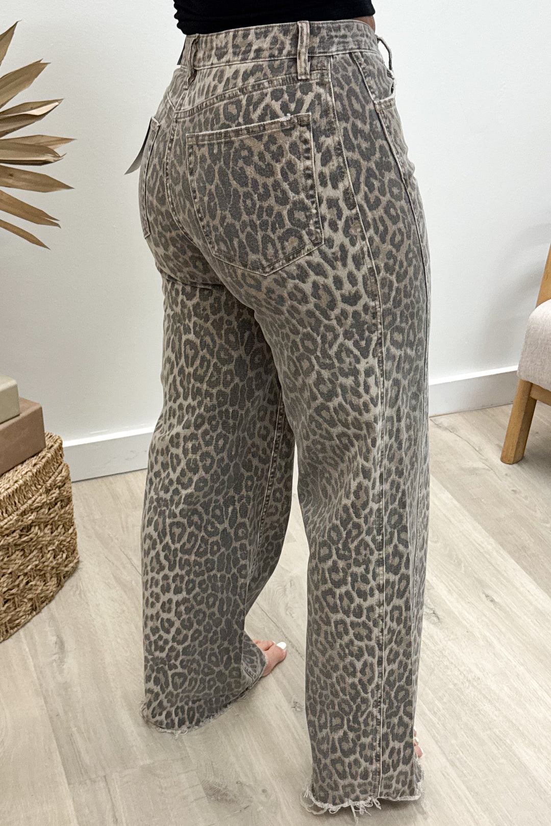 Kira Wide Leg Jeans