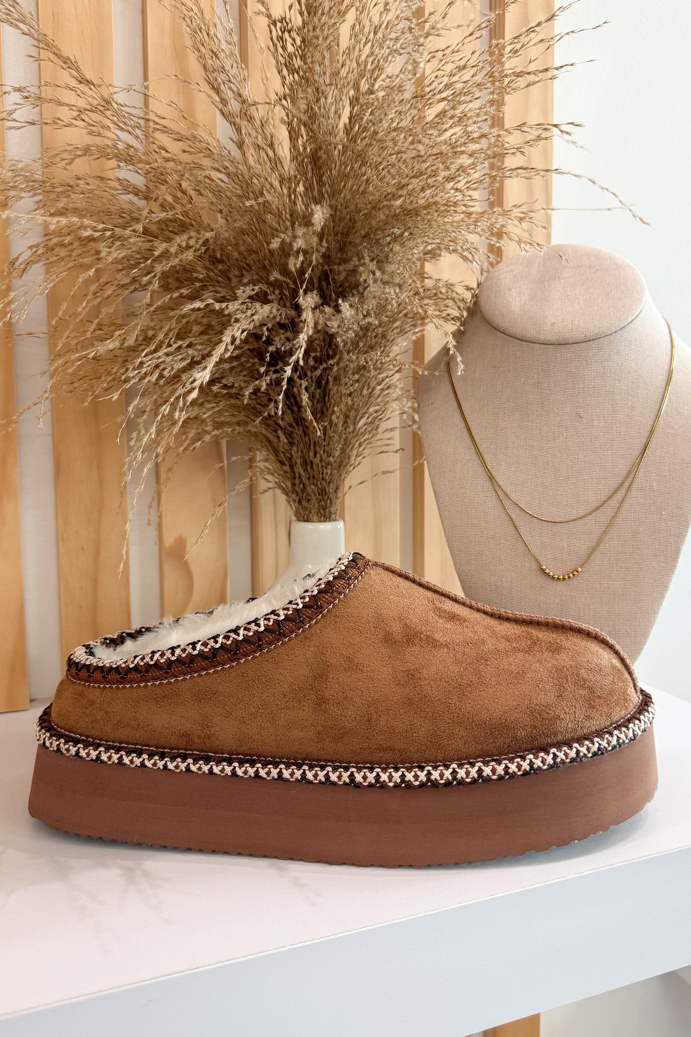 Very G Christy Slippers (Tan)