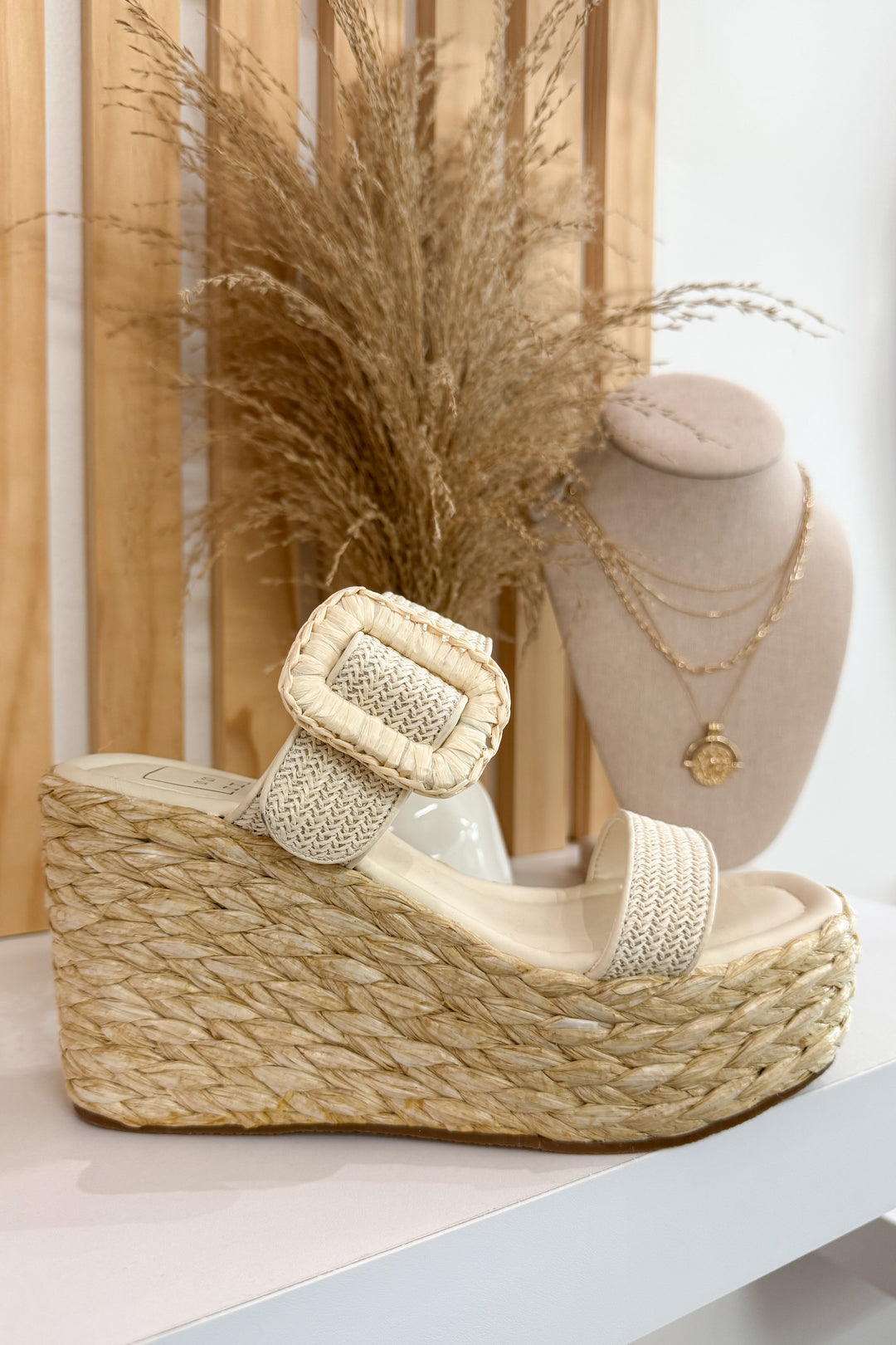 Shu Shop Leena Wedge (Bone)