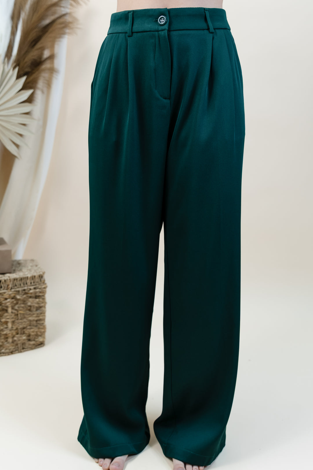 "Chic Routine" Pants (Green)