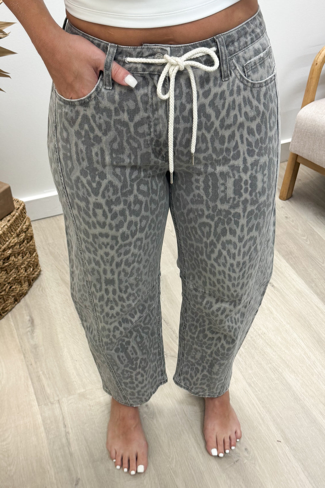 Leona Barrel Jeans