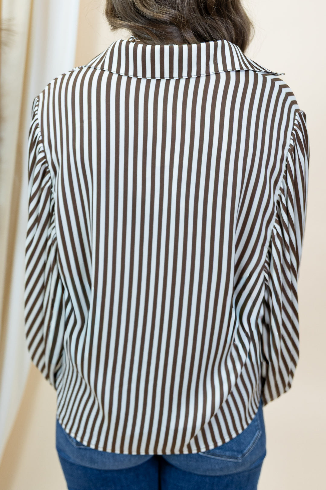 "White Lies" Button Up (Brown)