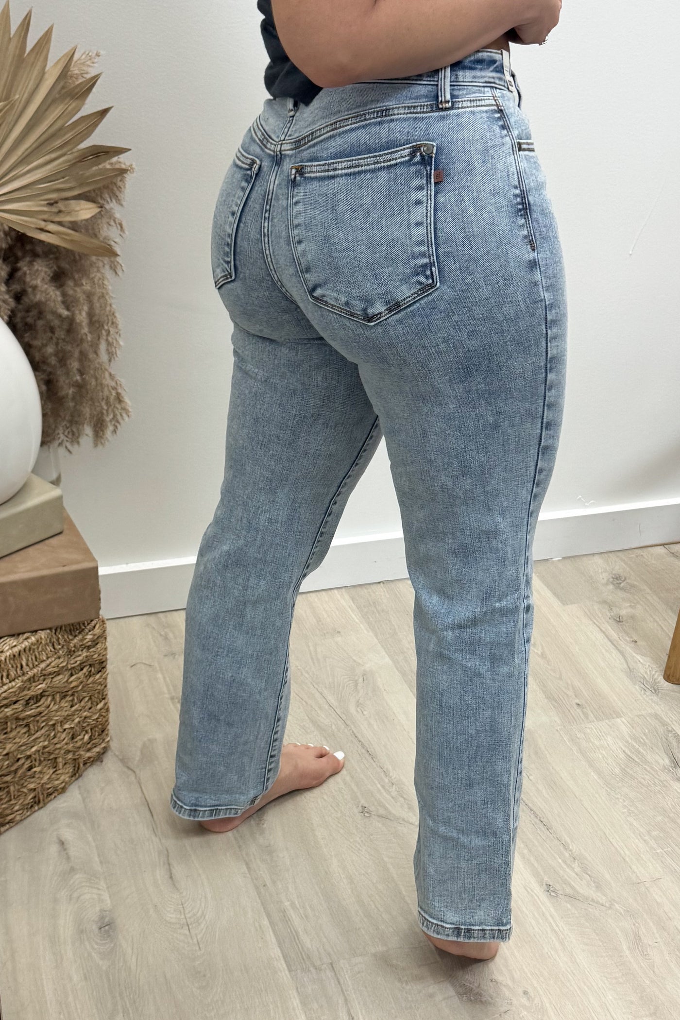 Carla Straight Leg Jeans